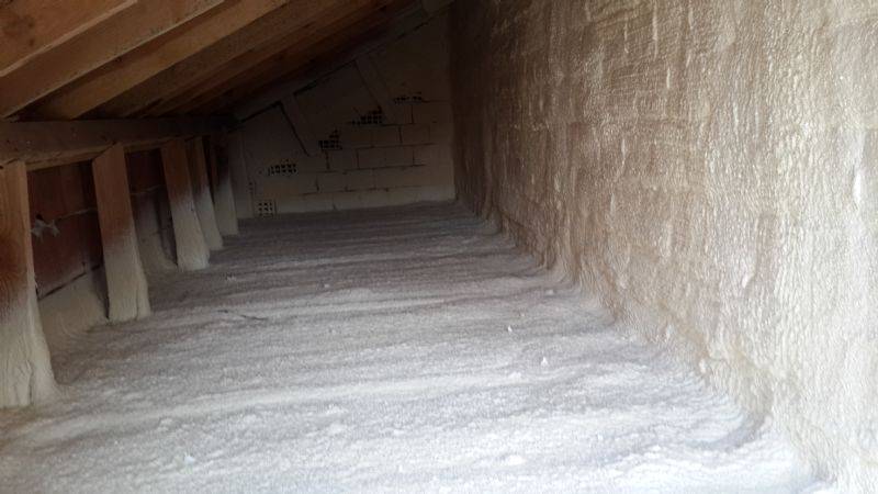 ISOLATION PROJETEE PLAFOND 3 | Groupe Prestige Expert en isolation projetée en Alsace et en Lorraine Hayange 3