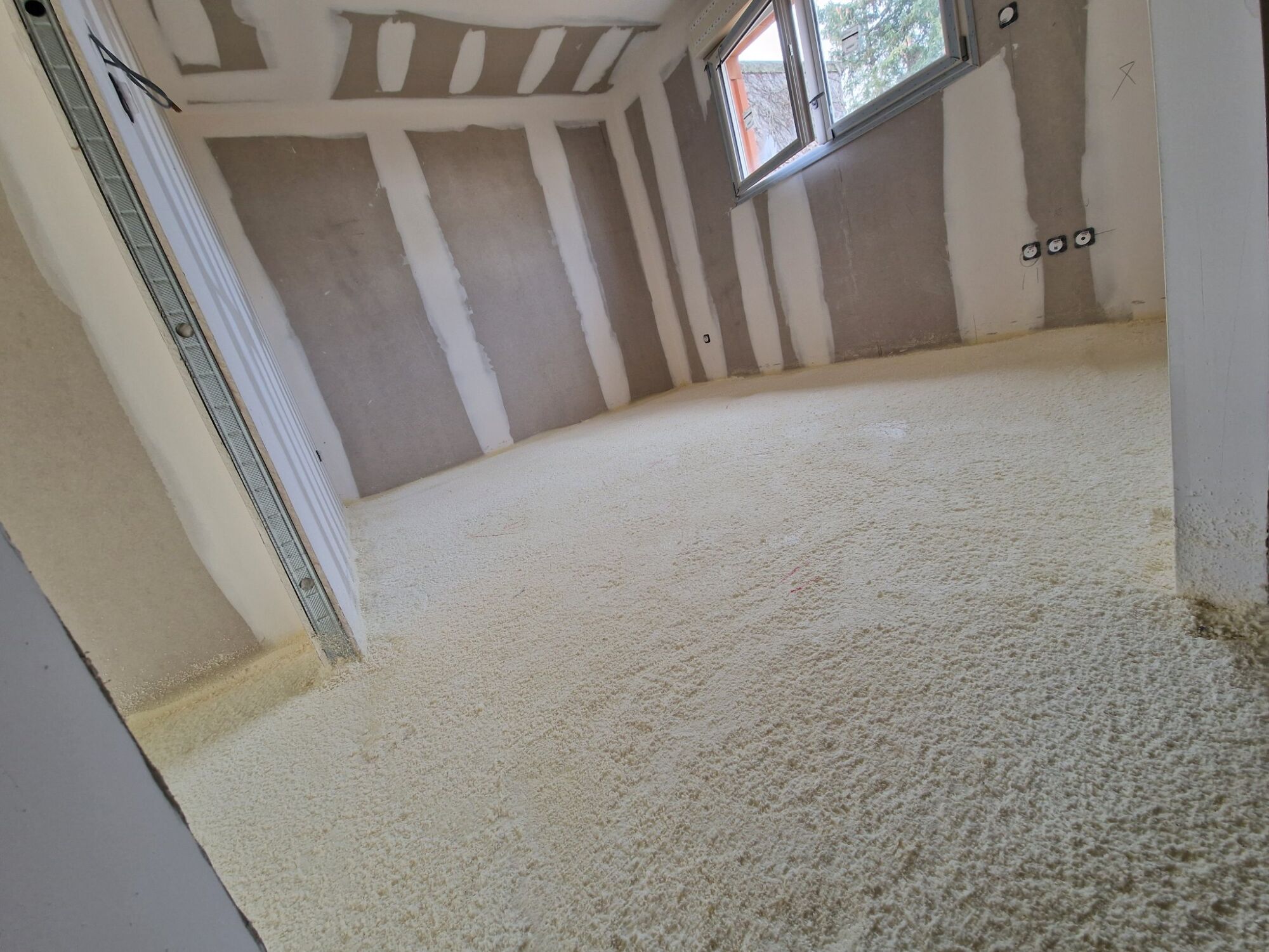 IMAGE0000001 1 | Groupe Prestige Expert en isolation projetée en Alsace et en Lorraine Lunéville